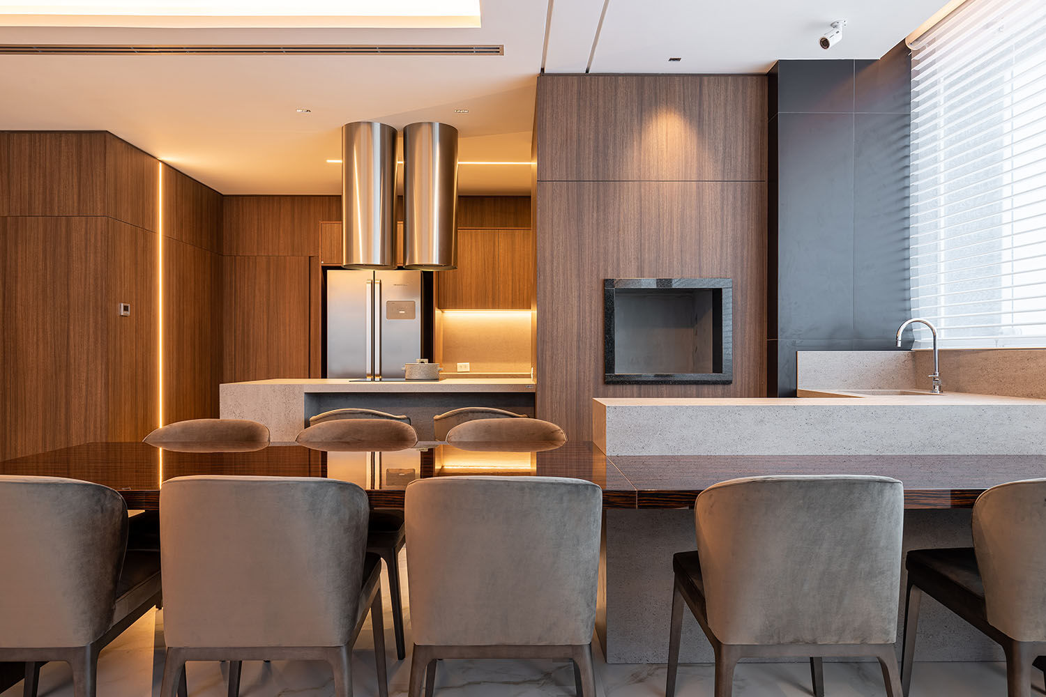 Imagem do imovel Apartamento com 125m² privativos, 2 suítes no Bigorrilho