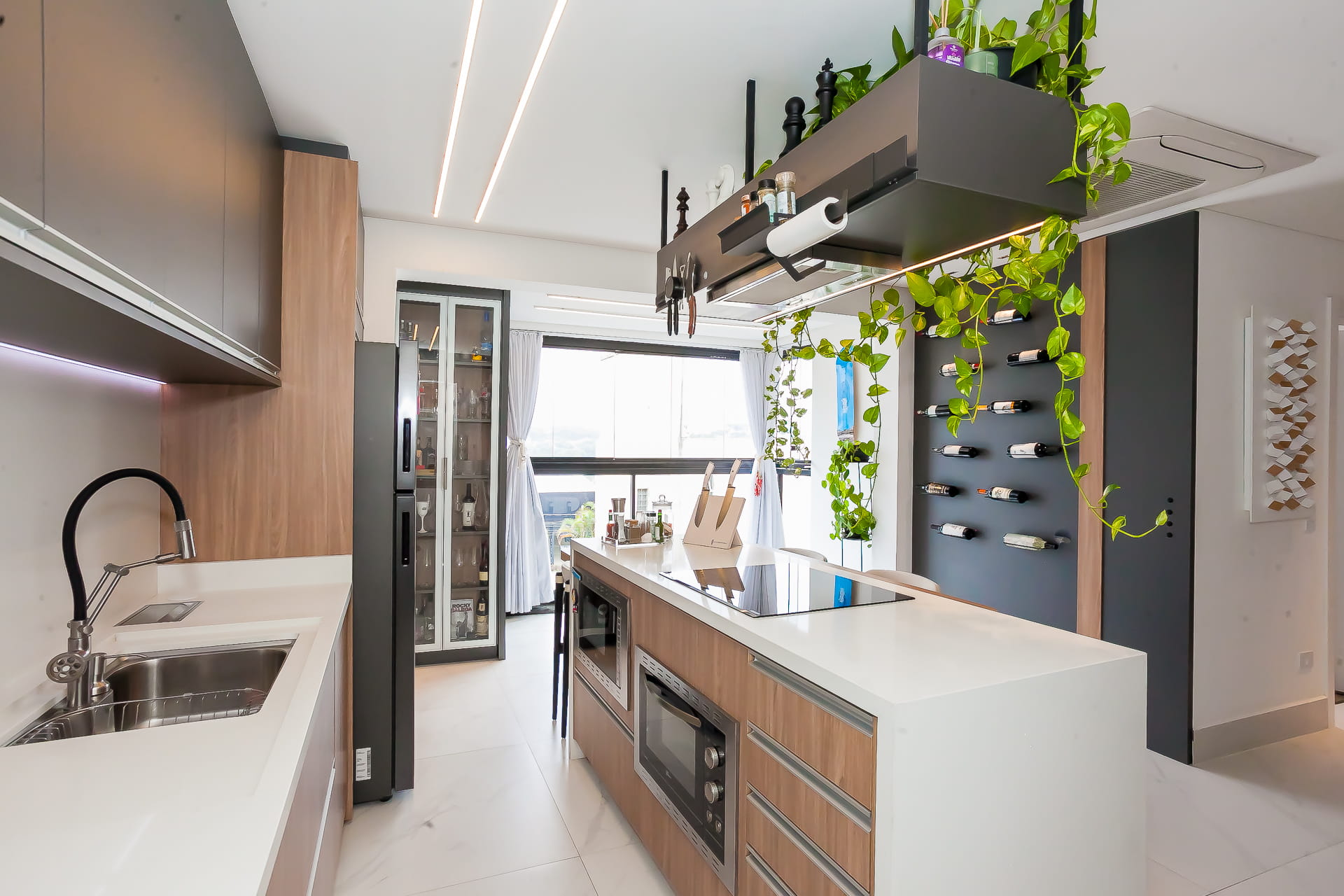 Imagem do imovel Apartamento mobiliado, 2 quartos com suíte e 2 vagas